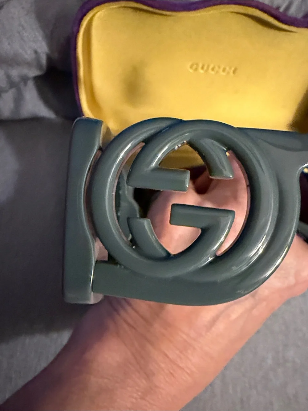 Gucci women’s Rectangular Sunglasses in Gray